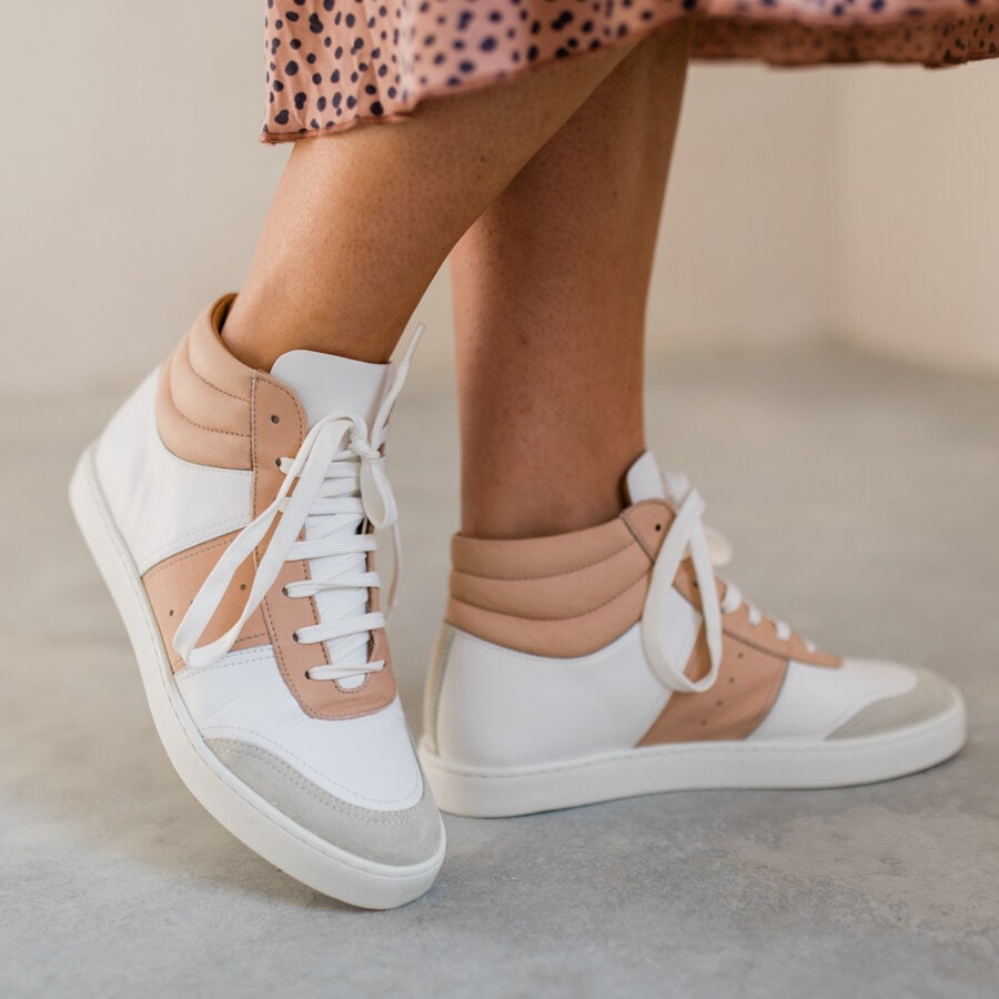 Base high sneaker - white/beige