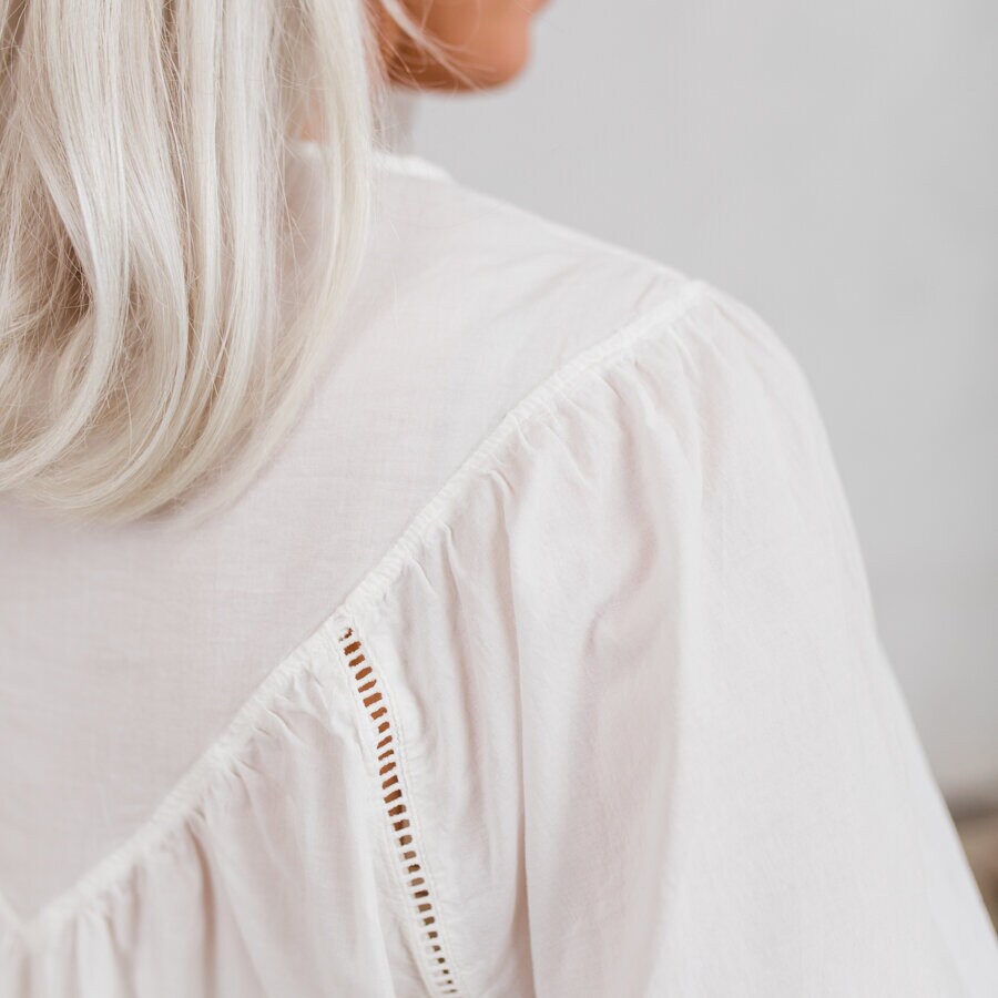 Zero blouse - soft white