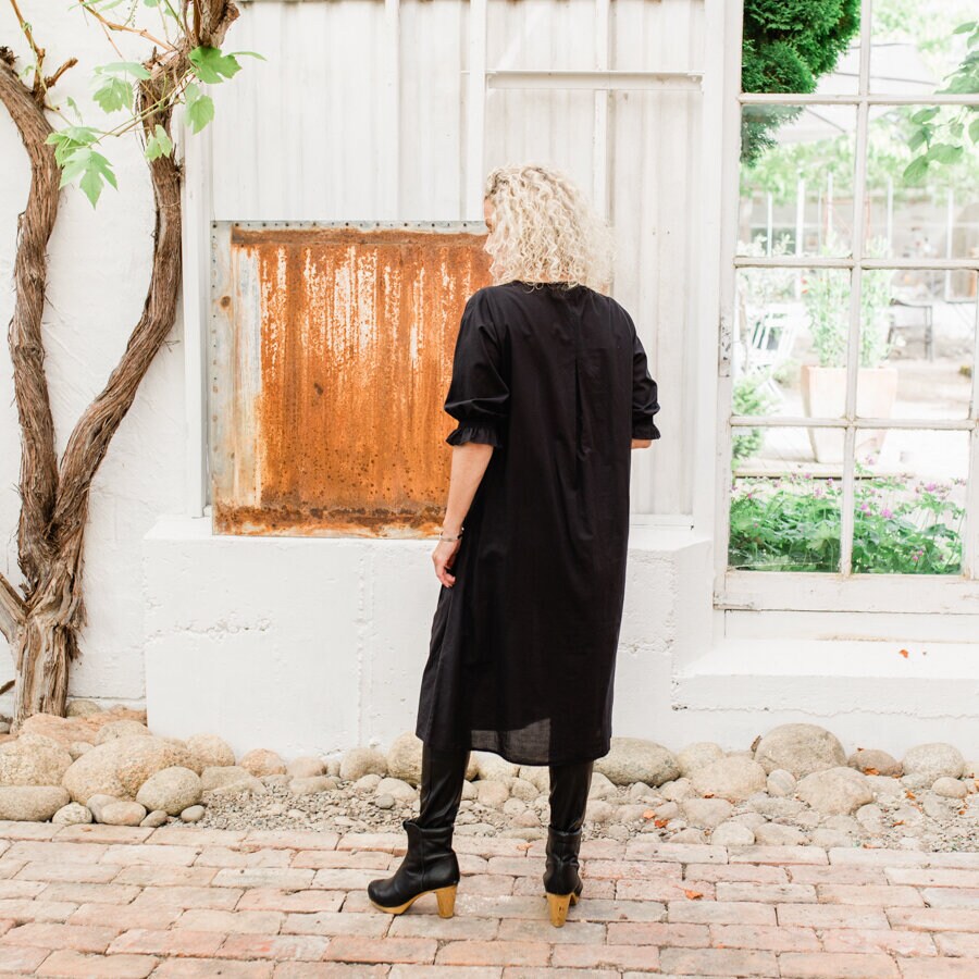 Member dress - black