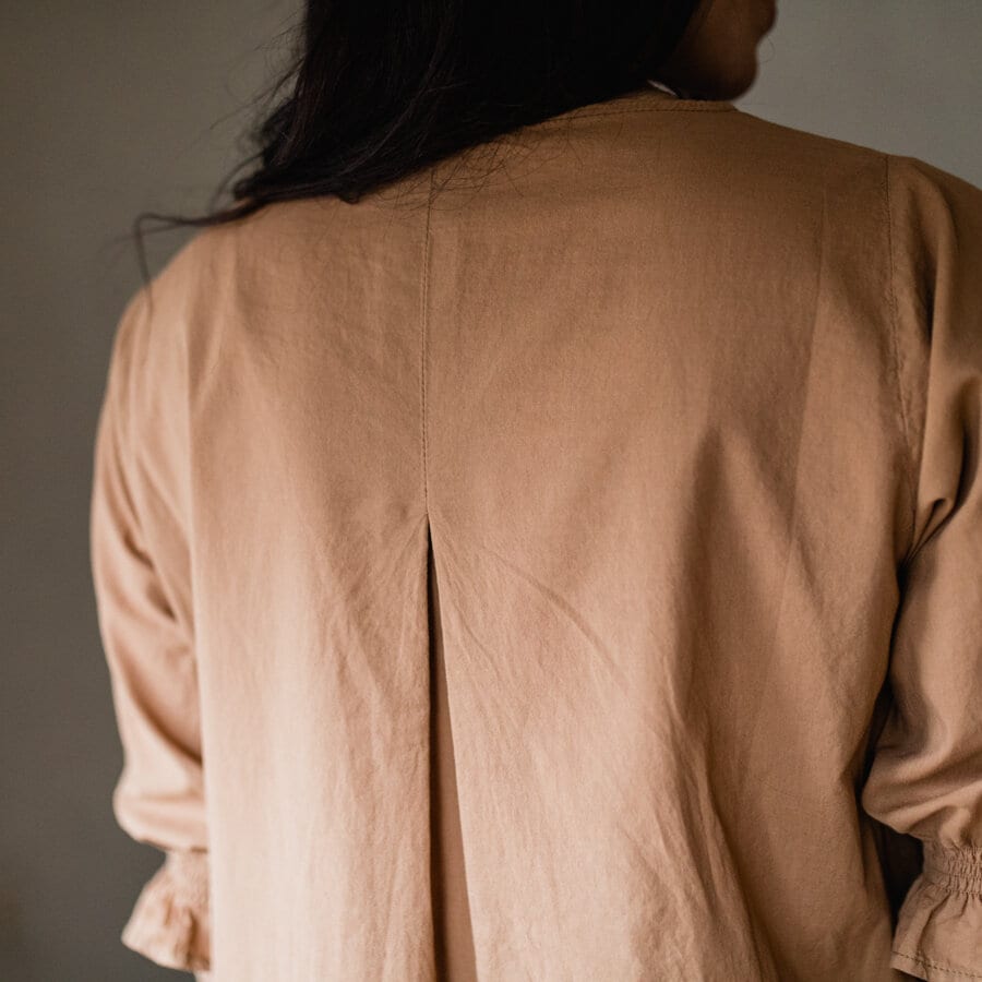 Member dress - lion brown