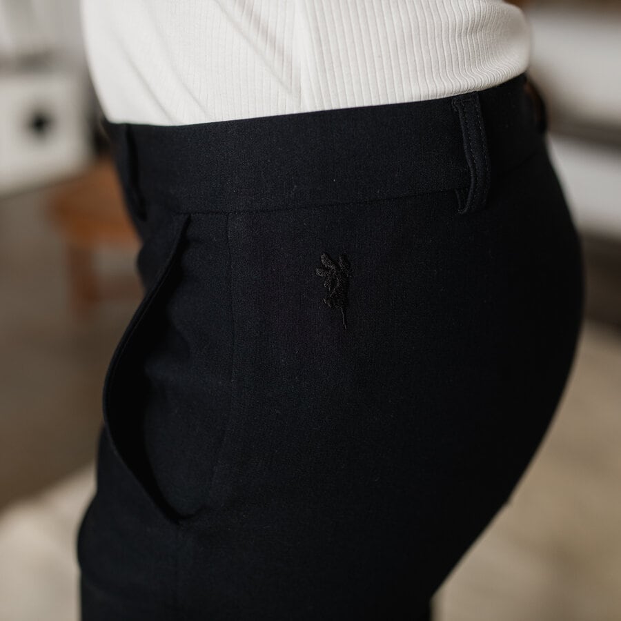 Crucial pants - black