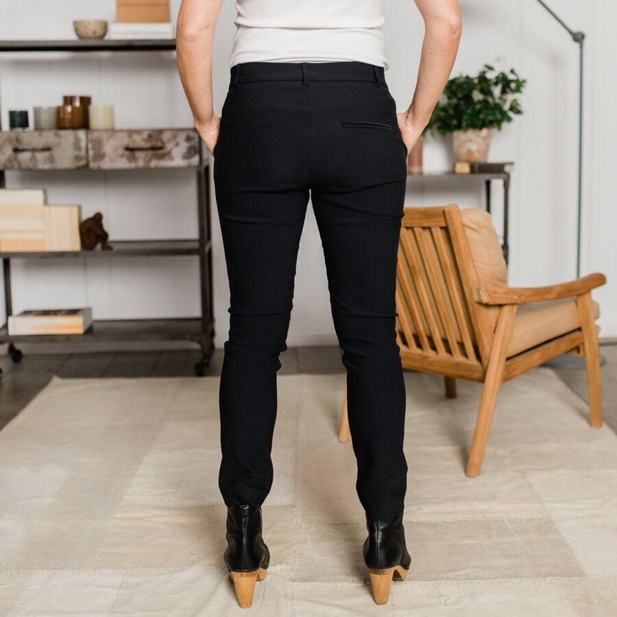 Crucial pants - black