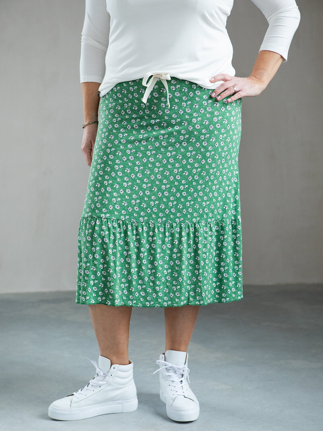 Mariette skirt - field grassy green