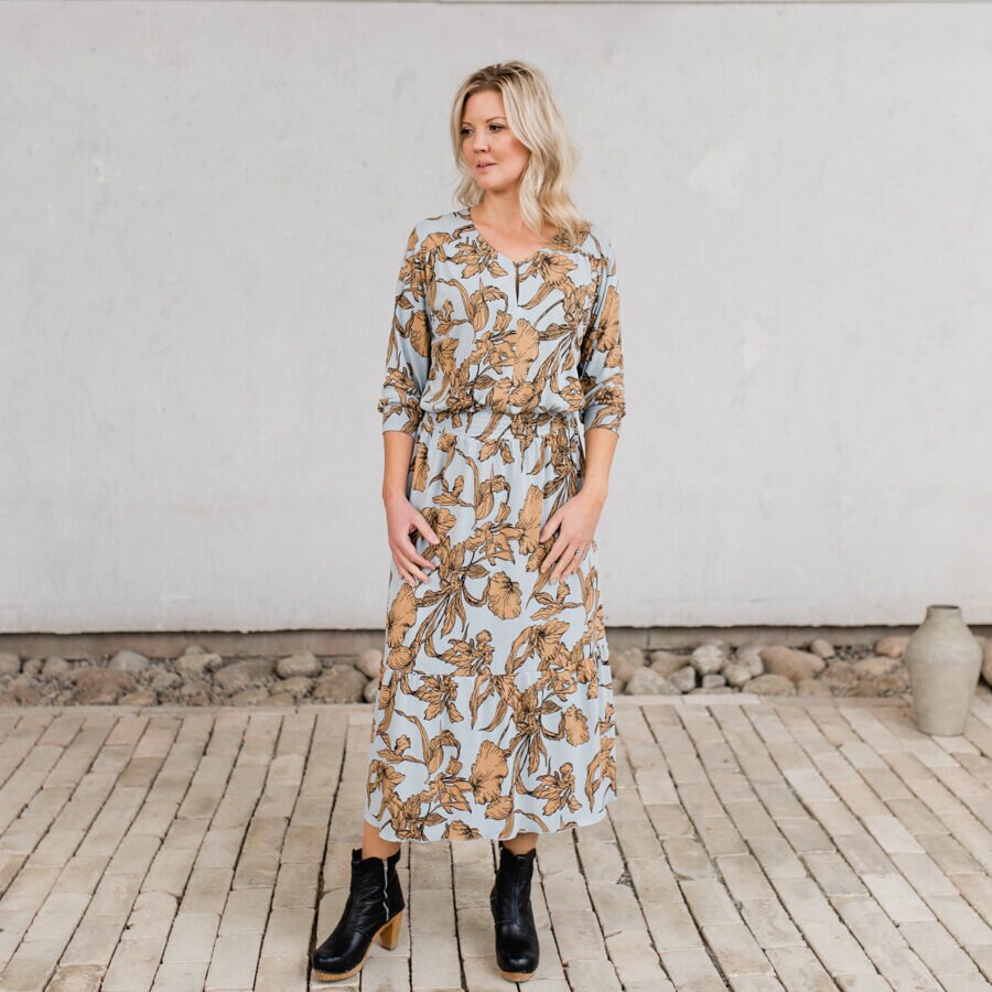 Corinne dress - beauty ice grey