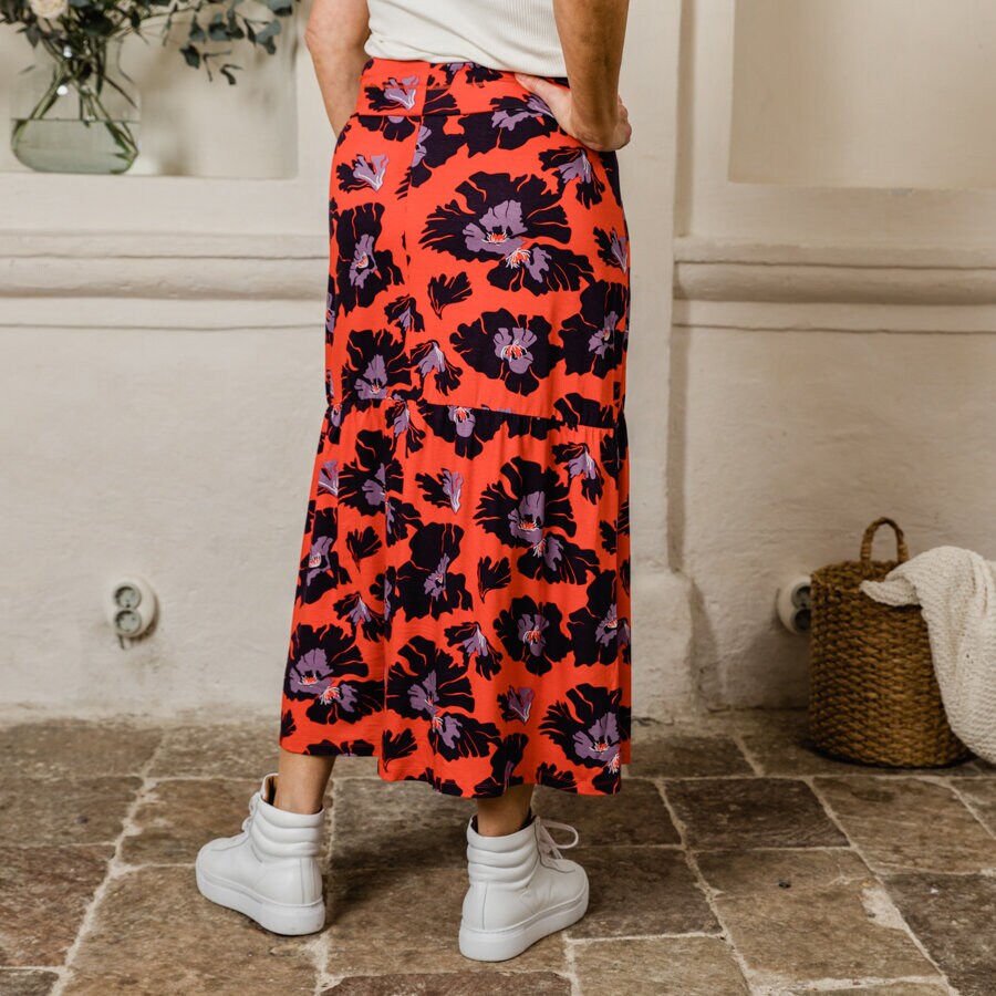 Rosie skirt - tonga soft red