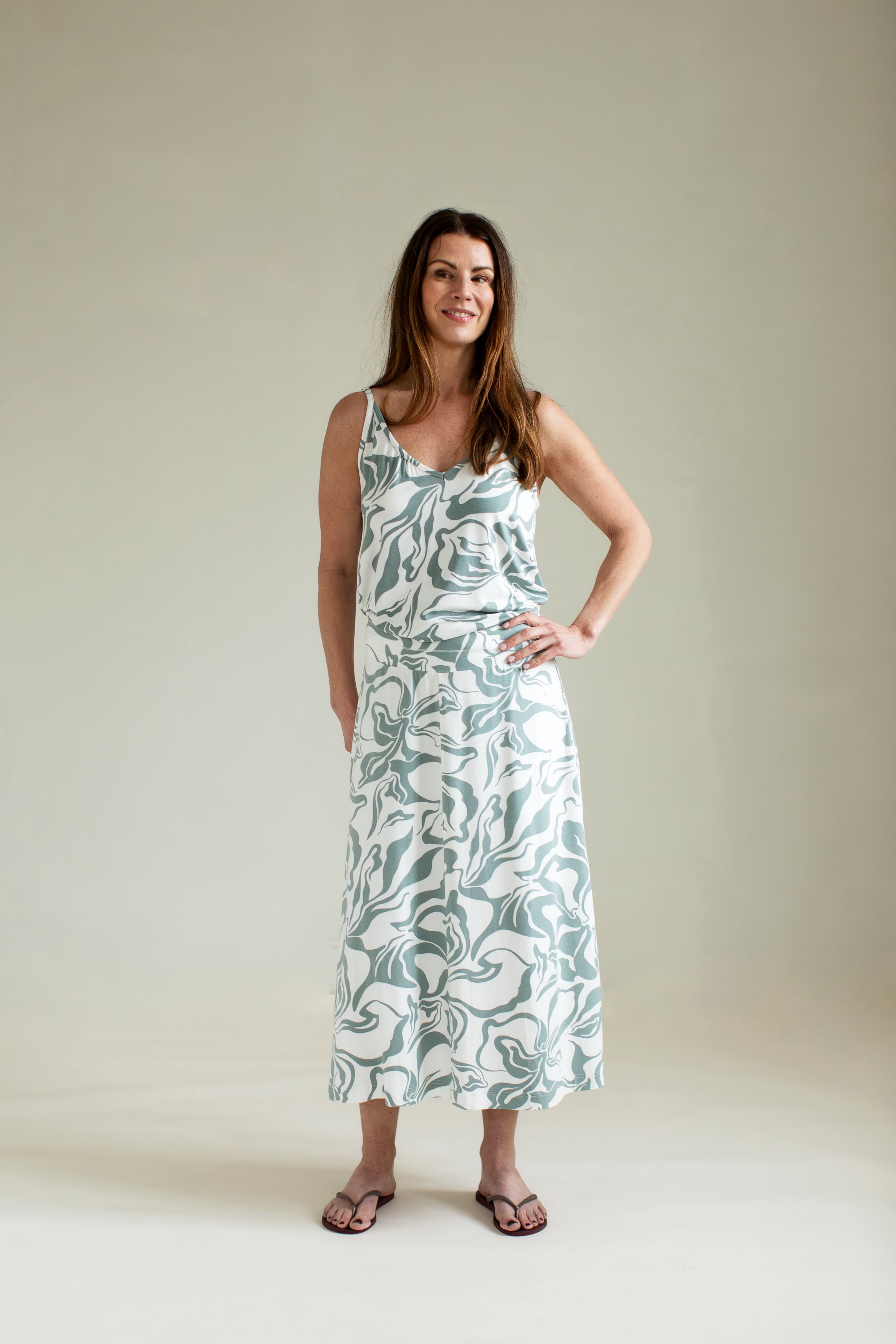 Ellie singlet - bologna green sage