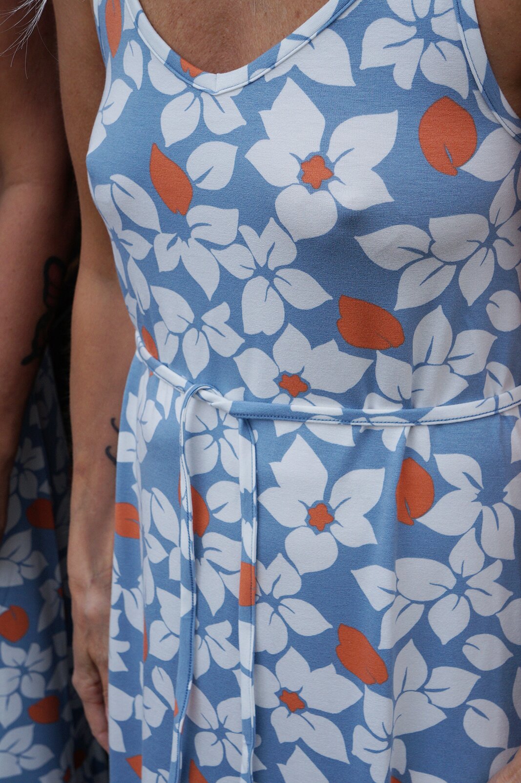 Camila dress - gardenia riviera blue
