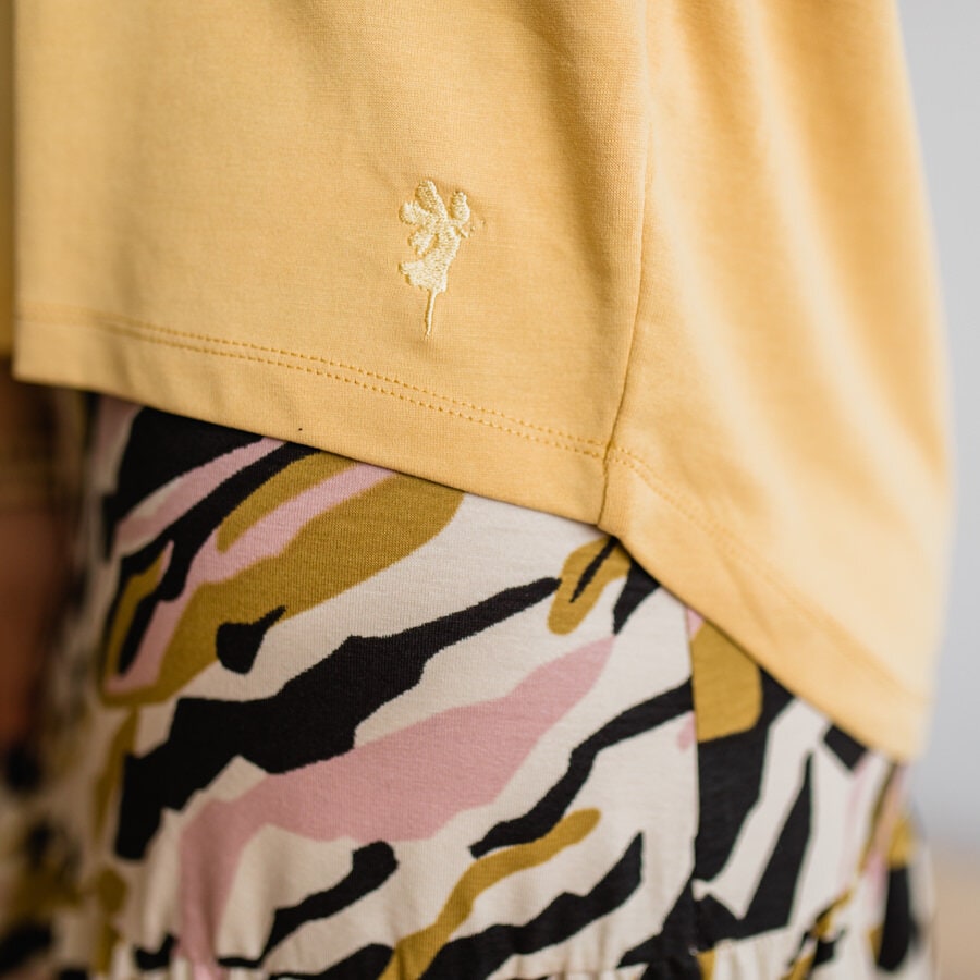 Dressy top - lily yellow