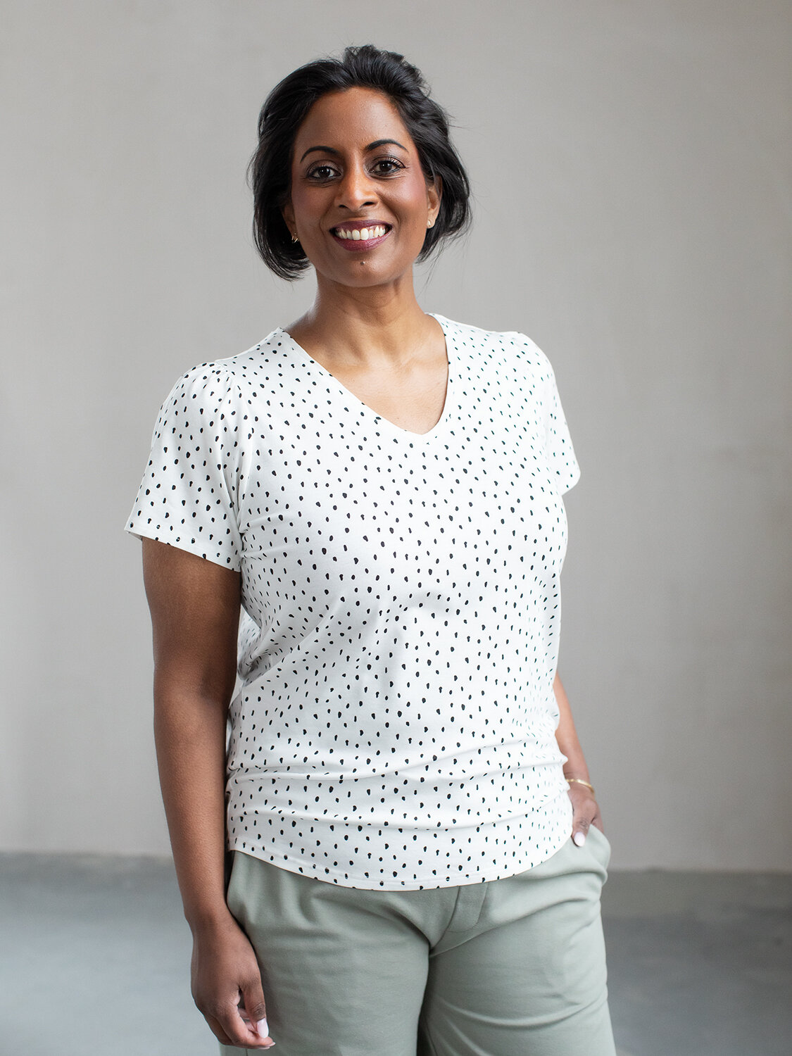 Madison v-neck top - rome soft white