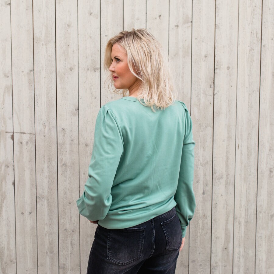 Found sweater - frost green