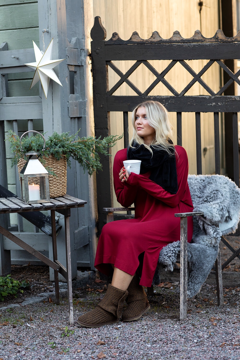 Marja dress - peony red