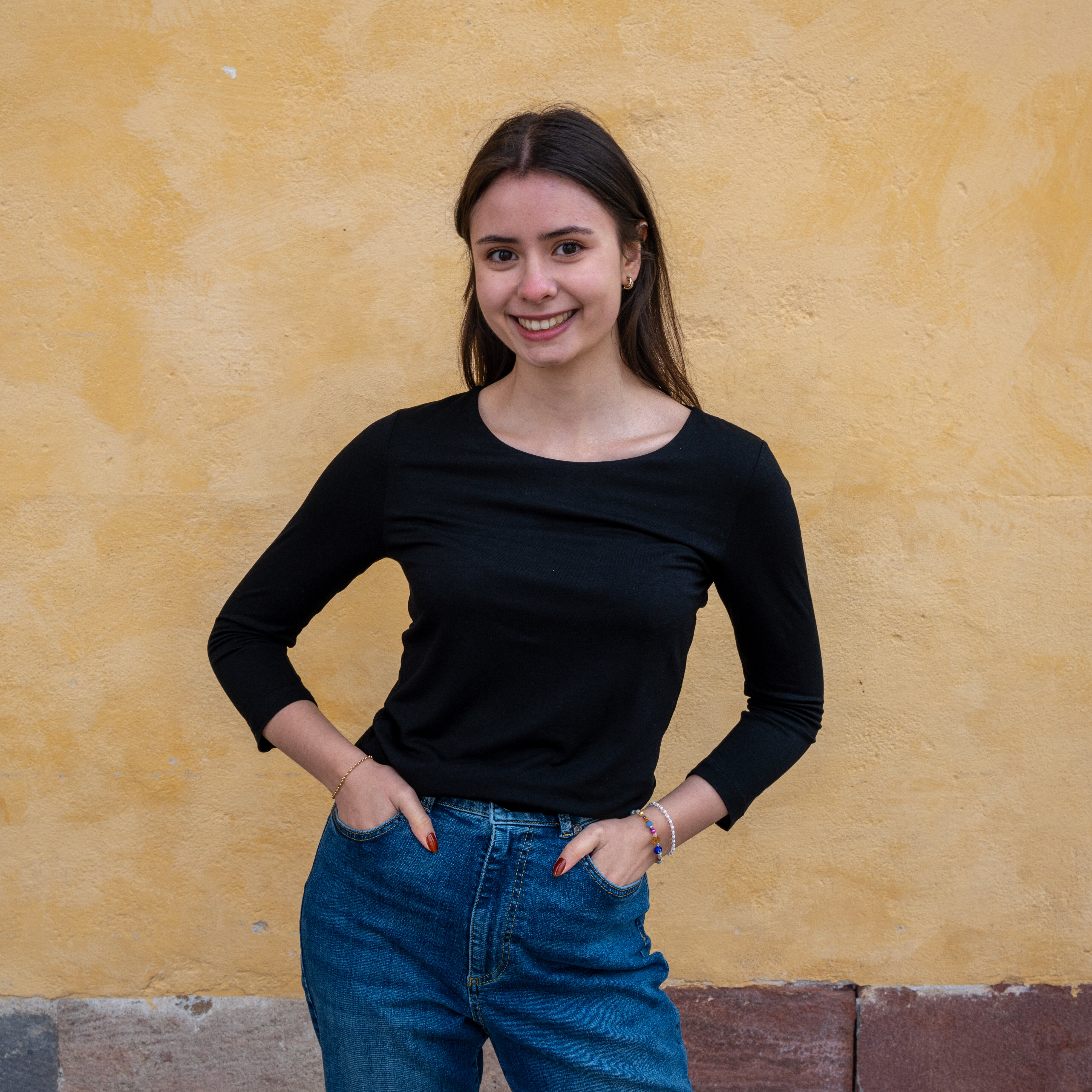 Elena top slit - black 
