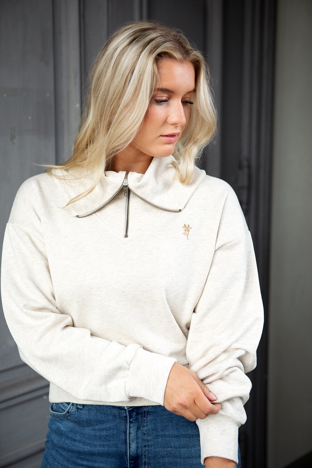 Sienna cardie - shiny beige