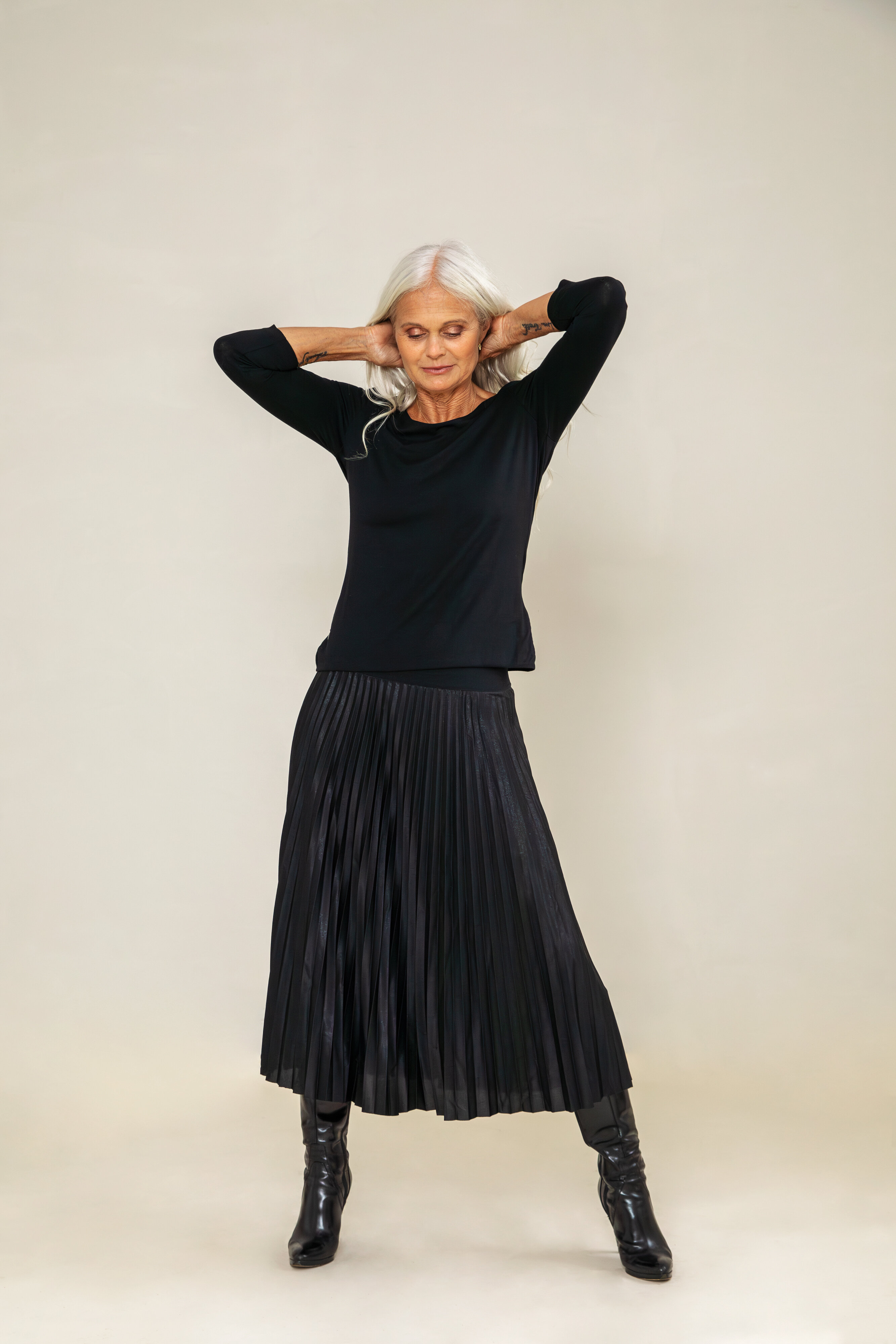 Evelyn skirt - shimmer black