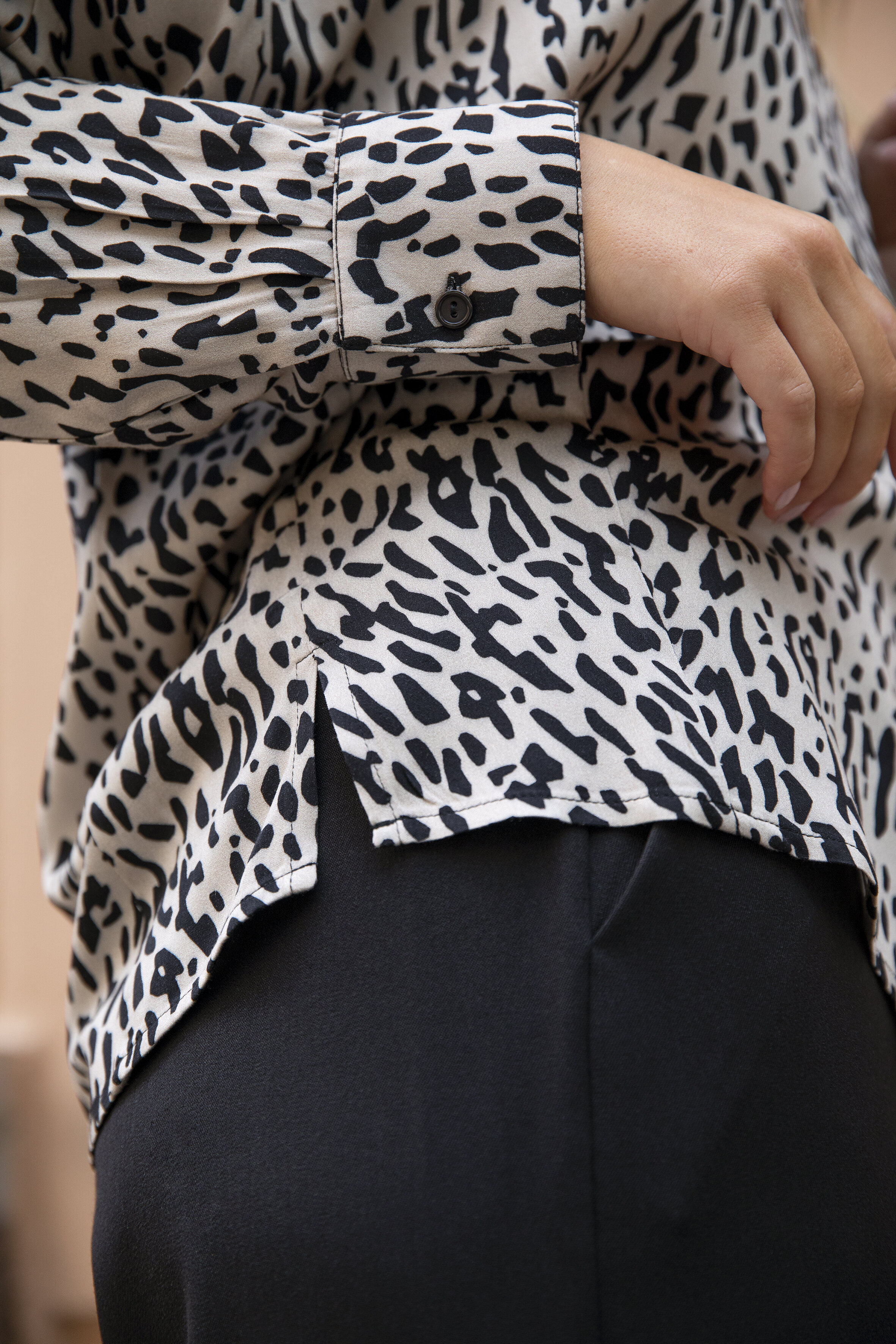 Lydia shirt - terrassa sand
