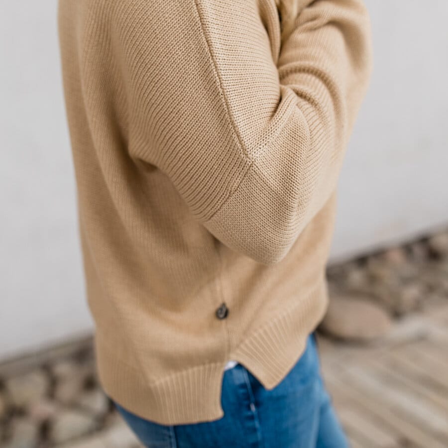 Front sweater - desert sand