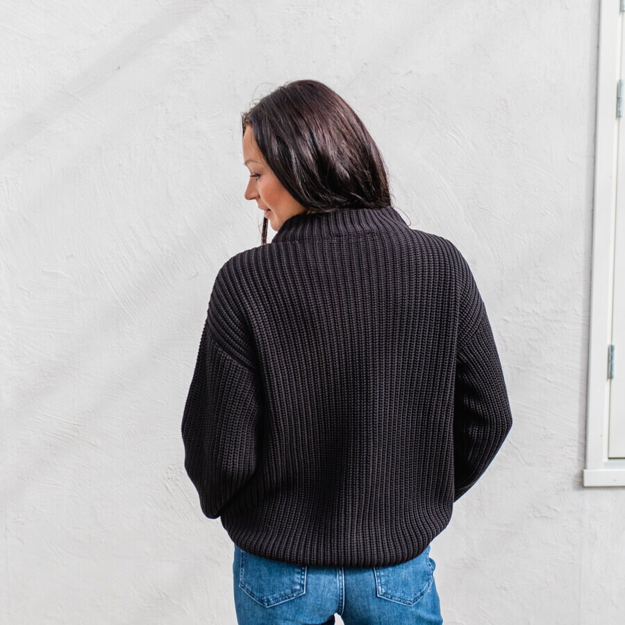 Chai sweater - black