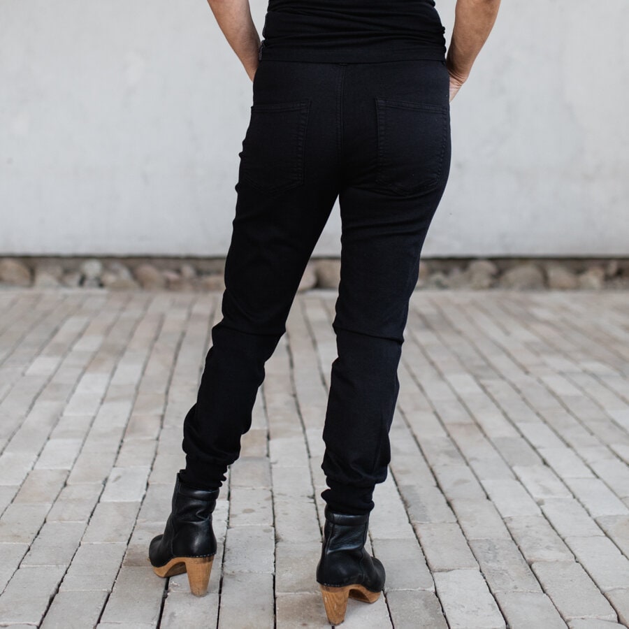 Salvation twill pants - black