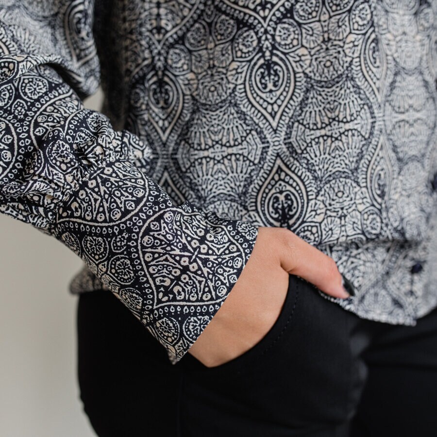 Emma blouse - alhambra black